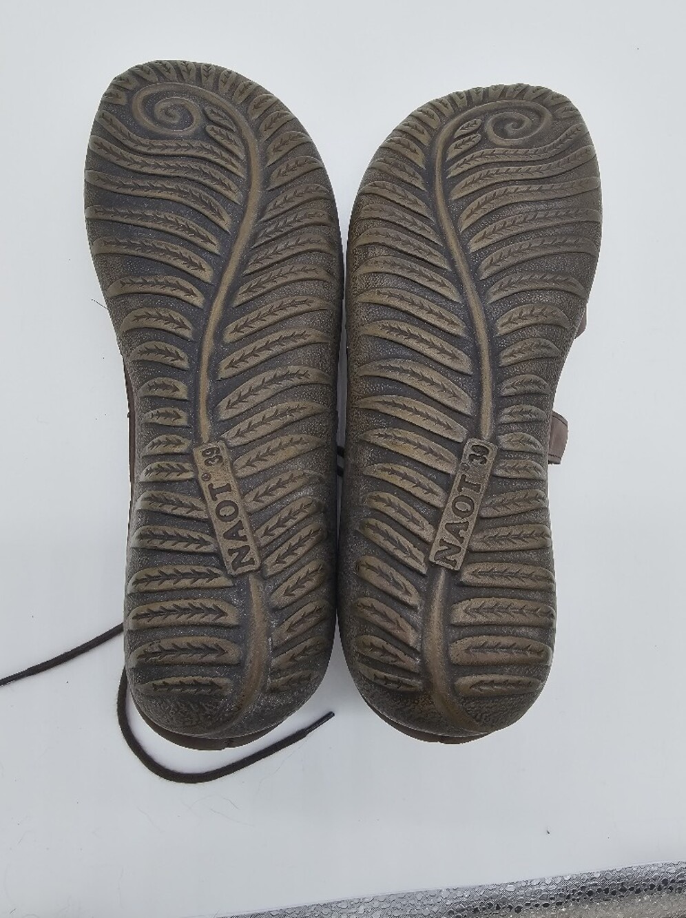Naot Women’s Brown Lace-Up Comfort Flats Sz 8 - Picture 6 of 6